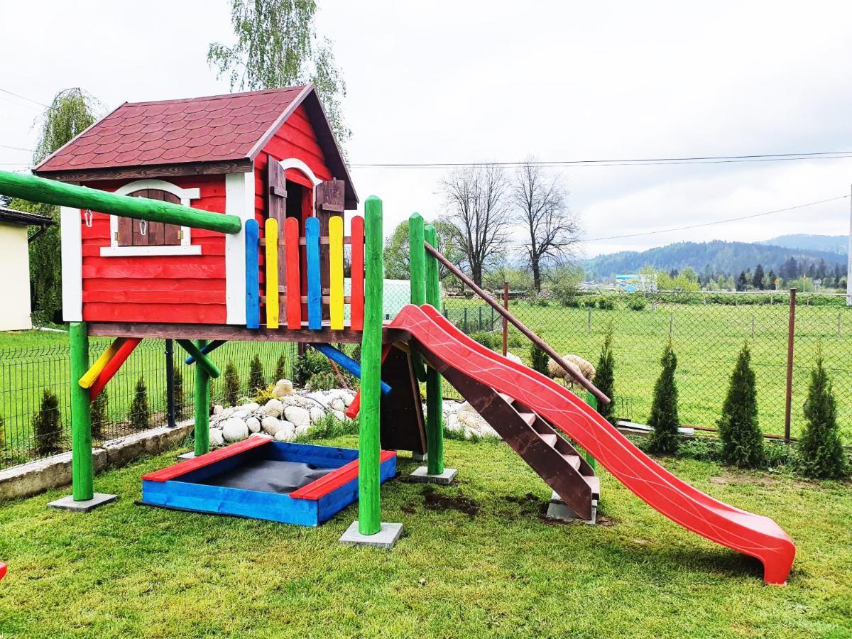 Apartamenty Goraleczka Z Widokiem- Pokoj Zabaw Czarna Gora Exterior photo