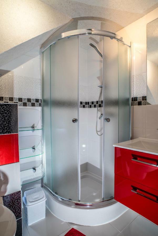 Apartamenty Goraleczka Z Widokiem- Pokoj Zabaw Czarna Gora Exterior photo