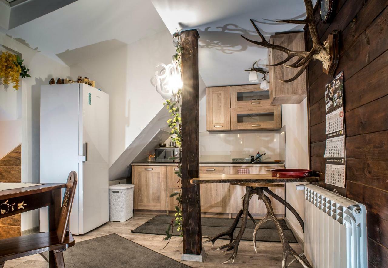 Apartamenty Goraleczka Z Widokiem- Pokoj Zabaw Czarna Gora Exterior photo