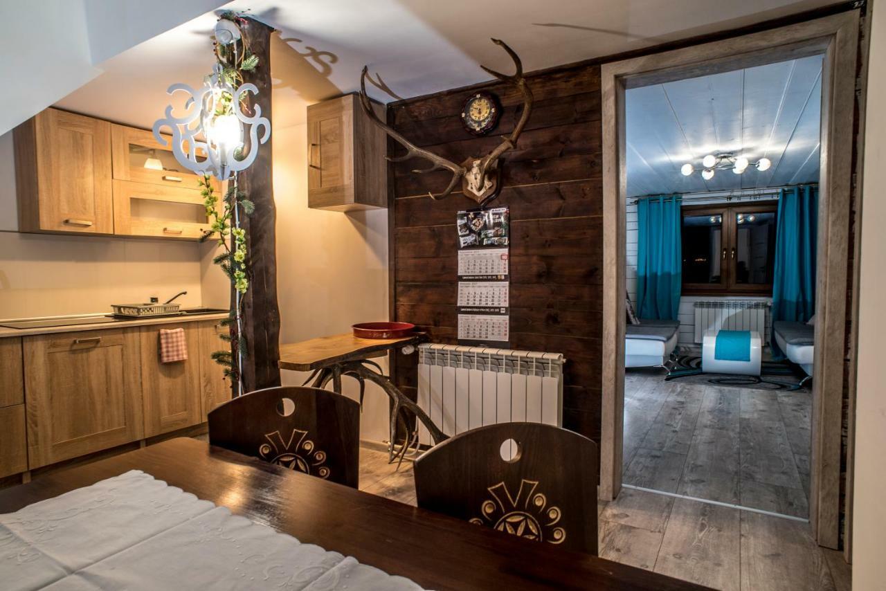 Apartamenty Goraleczka Z Widokiem- Pokoj Zabaw Czarna Gora Exterior photo