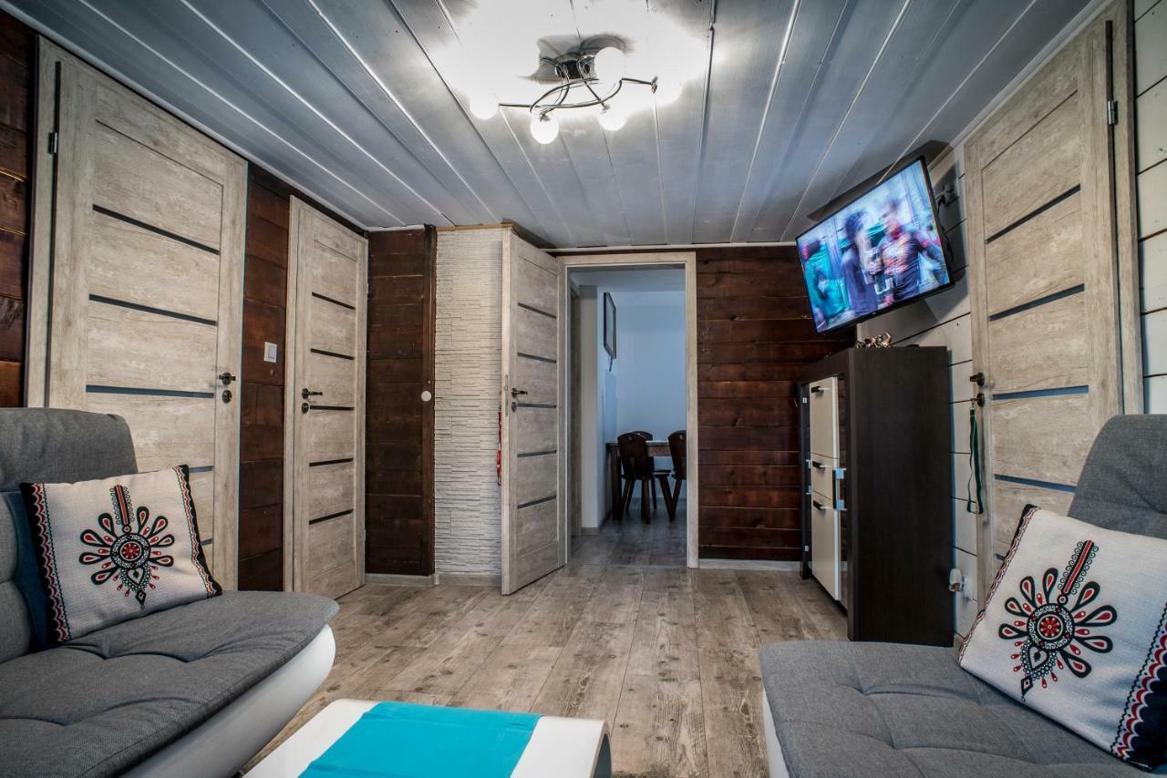 Apartamenty Goraleczka Z Widokiem- Pokoj Zabaw Czarna Gora Exterior photo